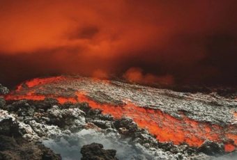 Ayudas por la erupción del volcán de La Palma: ¿Qué han recibido o van a recibir los afectados?