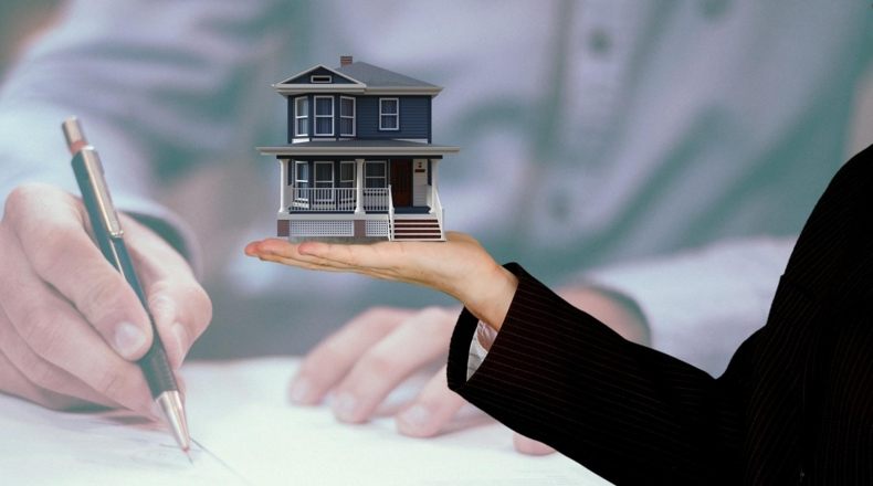 ¿Se puede avalar la compra de un terreno con otra propiedad?