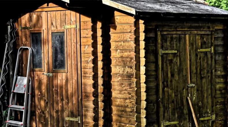 Casa d'estris en terreny rústic. Què cal per construir-la?