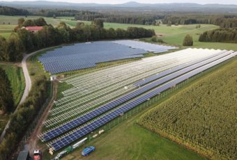 ¿Cuánta energía solar podría generar España si aumentase las instalaciones en terrenos?