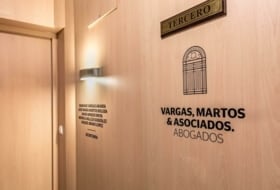 Vargas, Martos & Asociados foto