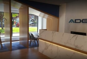 Adges Фото