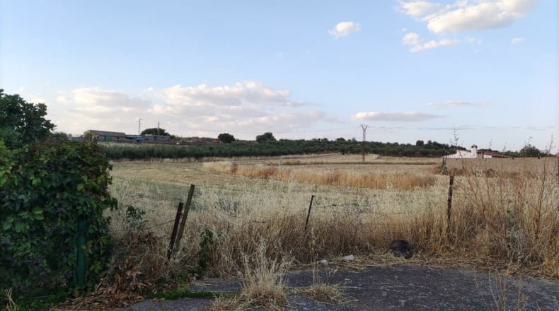 Badajoz - Valverde de Burguillos - 1601m2