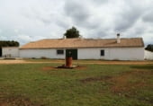 Country house with land for sale on Calle Canalejas, Ossa de Montiel, ref: TR7711 photo