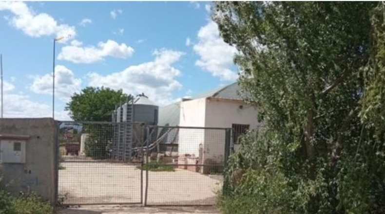 Valencia - Turís - 9600m2