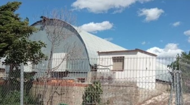 Valencia - Turís - 9600m2