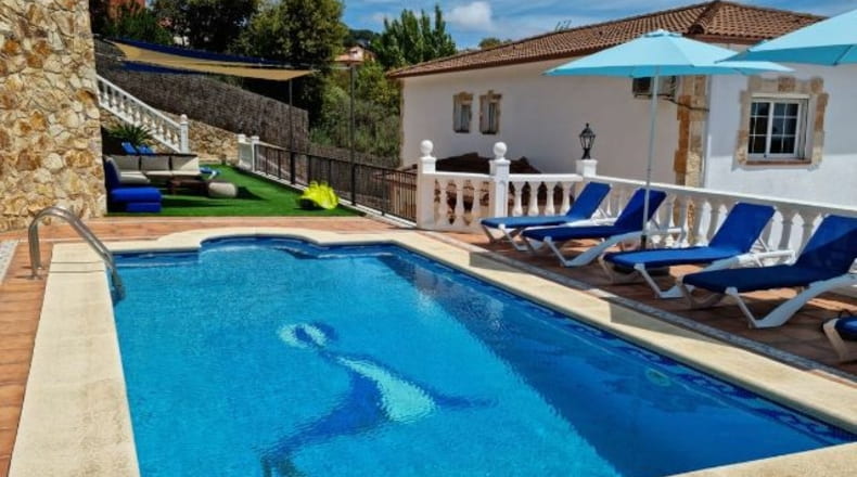 Gerona - Lloret de Mar - 823m2