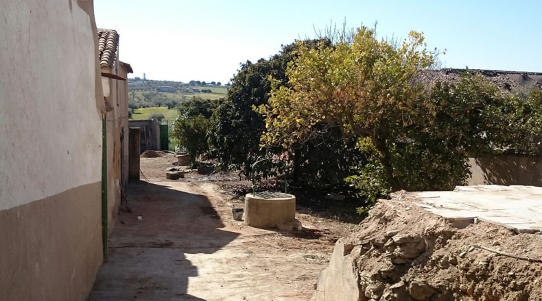 Cáceres - Torrejoncillo - 875m2
