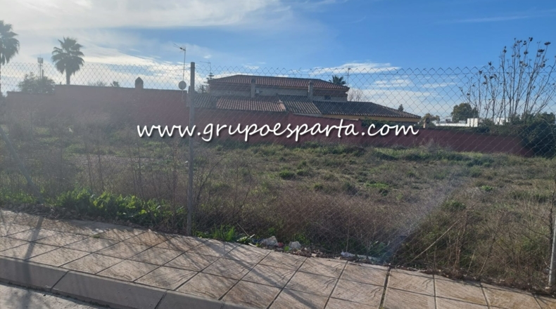 Sevilla - Salteras - 1796m2