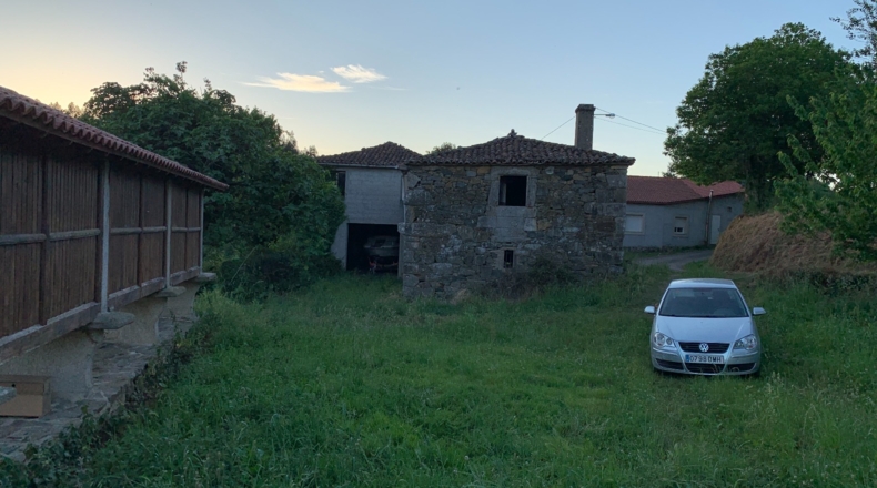 La Coruña - Melide - 10000m2