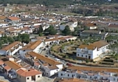 Городская земля под застройку на продажу у города San Bartolomé de la Torre Фото