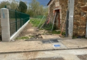 Terreny amb magatzem en venda a la Avda. Ordas 61, Santibáñez de Ordás, ref.: TR49175 foto