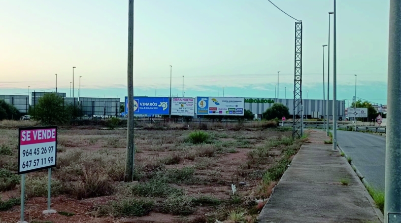 Castellón - Vinaroz - 10400m2