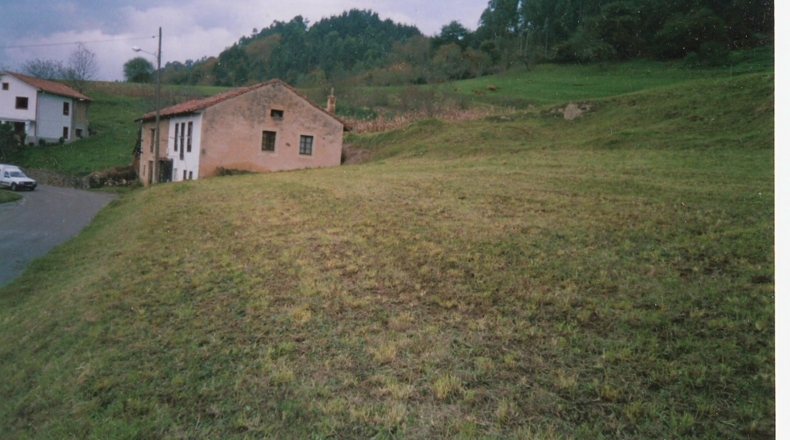Asturias - Llanes - 2350m2