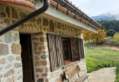 Дом с участком на продажу в городе Navaluenga Фото