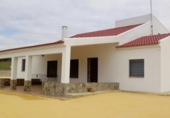 Chalet independiente con terreno en venta en la kilómetro 14 de la carretera nacional HU-3106 de Niebla a Valverde del Camino, Niebla, ref: TR60788 foto
