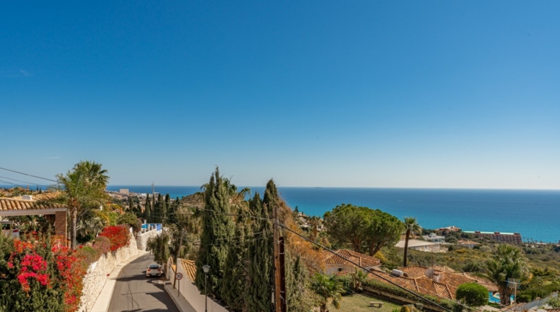 Málaga - Benalmádena - 2200m2