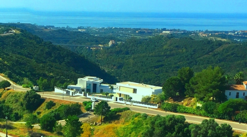 Málaga - Club Montemayor - 3800m2
