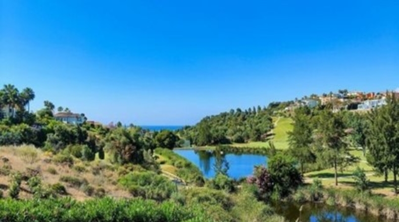 Málaga - La Alqueria - 3954m2