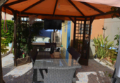 Отдельно стоящий дом с участком на продажу в городе Playa Flamenca I Фото