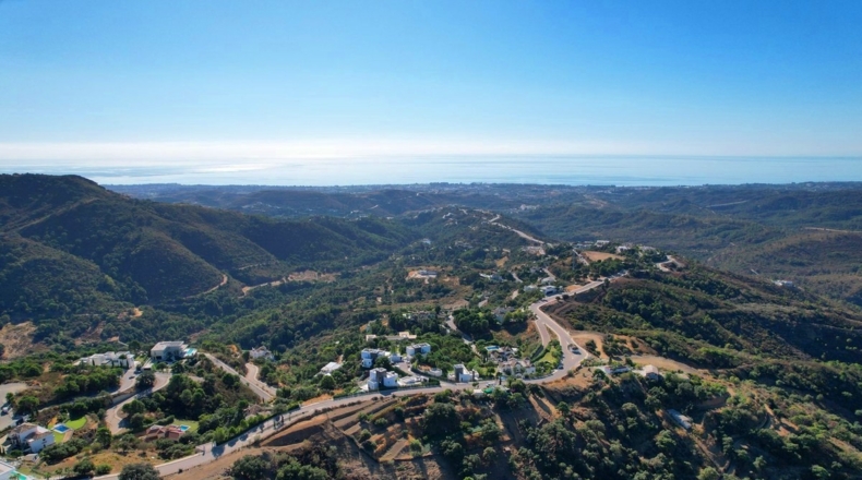 Málaga - Club Montemayor - 3800m2