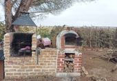 Отдельно стоящий дом с участком на продажу в городе Эстремера Фото