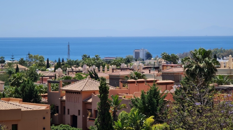 Málaga - Jardines de Albaicin - 1.682m2