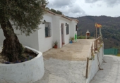 Casa de camp amb terreny en venda a la Jubrique, ref.: TR68074 foto