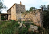 Stone house with land for sale on diseminado, Llucmajor, ref: TR68537 photo