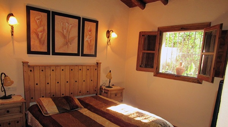 Málaga - Genalguacil - 20000m2