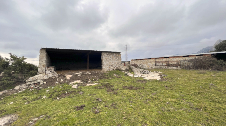 Comunidad de Madrid - La Cabrera - 93000m2
