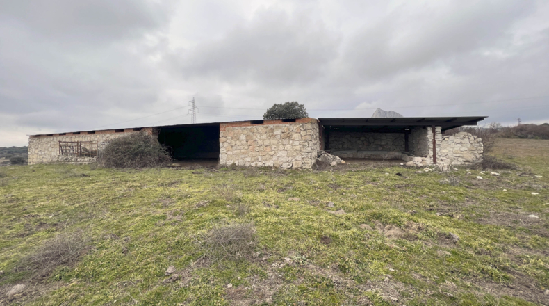 Comunidad de Madrid - La Cabrera - 93000m2