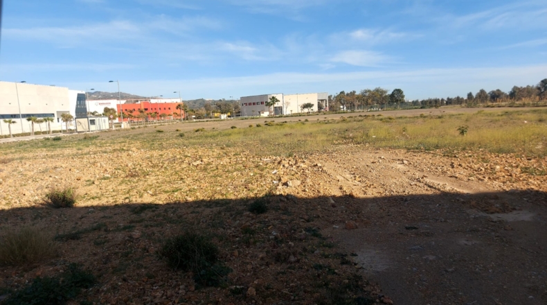 Málaga - Vélez-Málaga - 9150m2