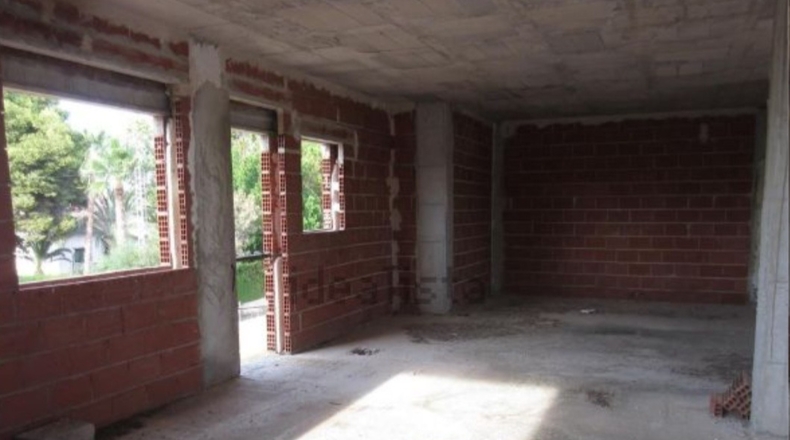 Alicante - Matola - P2 - 3220m2