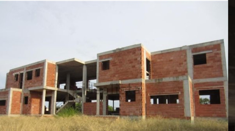 Alicante - Matola - P2 - 3220m2