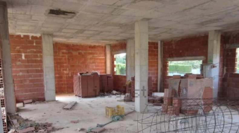 Alicante - Matola - P2 - 3220m2