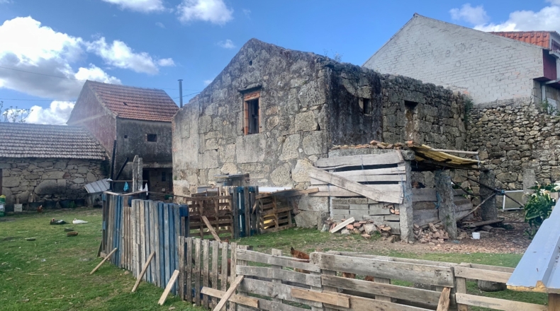 Pontevedra - Salvaterra de Miño - 1900m2