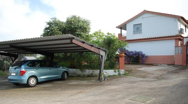 Córdoba - Almodóvar del Río - 13000m2
