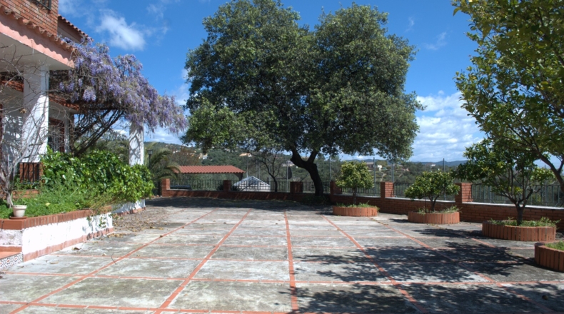 Córdoba - Almodóvar del Río - 13000m2