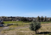 Дом с участком на продажу в городе La Torre de Esteban Hambrán Фото