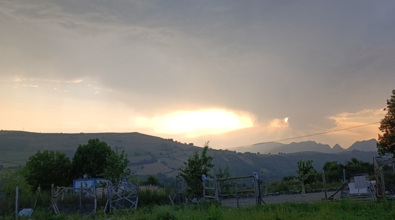 Vizcaya - Valle de Carranza - 2050m2