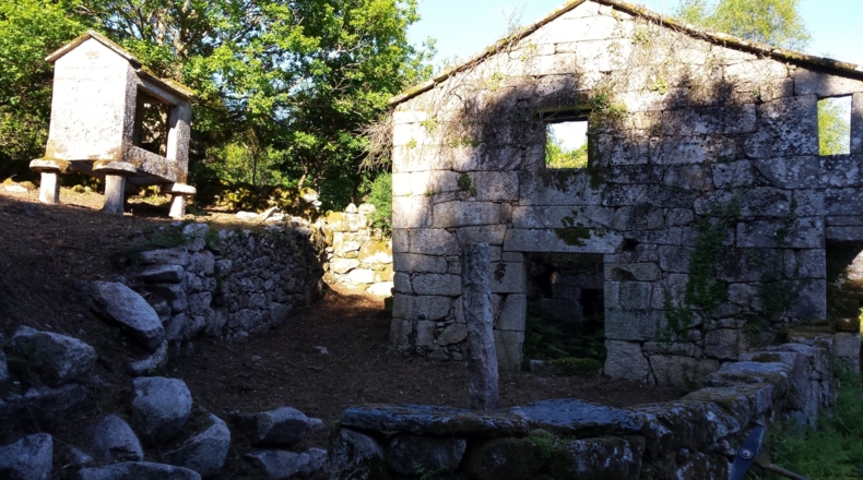 Pontevedra - O Casal - 2800m2