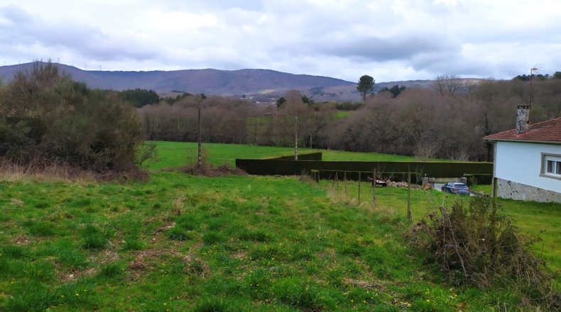 Lugo - Comezo - 4700m2