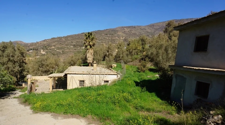 Granada - Lanjarón - 3.216m2