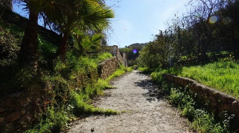 Granada - Lanjarón - 3.216m2
