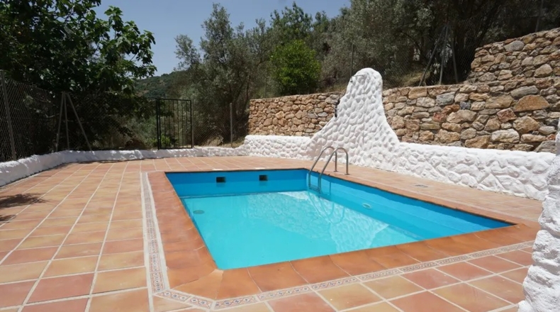 Granada - Lanjarón - 3.216m2