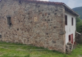 Дом с участком на продажу в городе Reinosa Фото