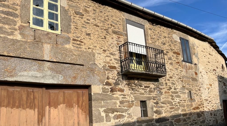 Orense - Viana do Bolo - 176m2
