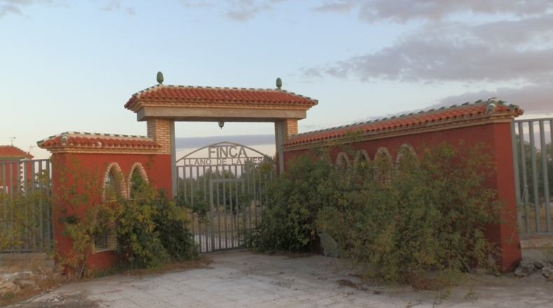 Jaén - Estación de Huelma - 100000m2