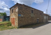 Stone house with land for sale on Calle Barriada, Cernadilla, ref: TR87497 photo